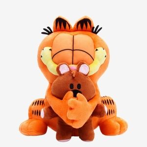 Garfield Plush Toy With Detachable Pookie